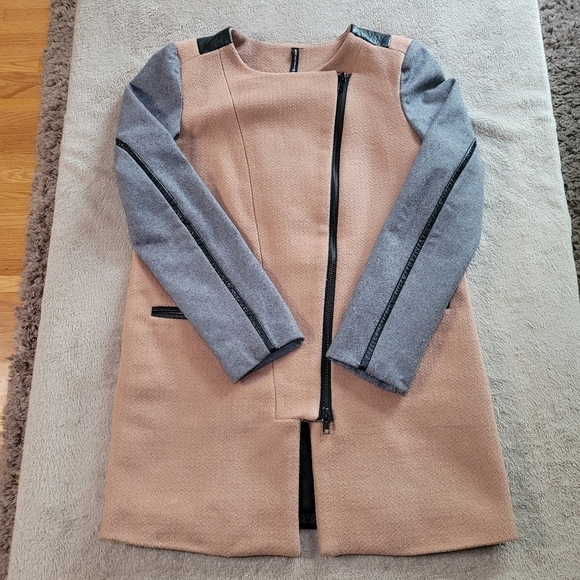 W118 by Walter Baker Erica Wool Blend Coat size small​ - Picture 5 of 16